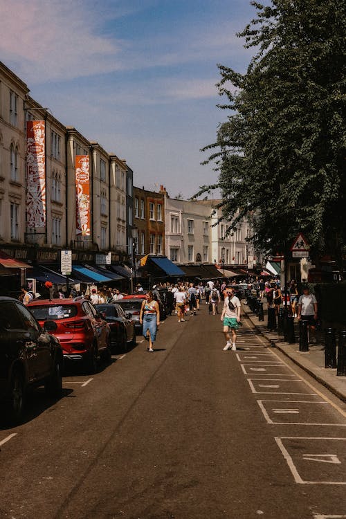 free-photo-of-portobello-road-market-in-london